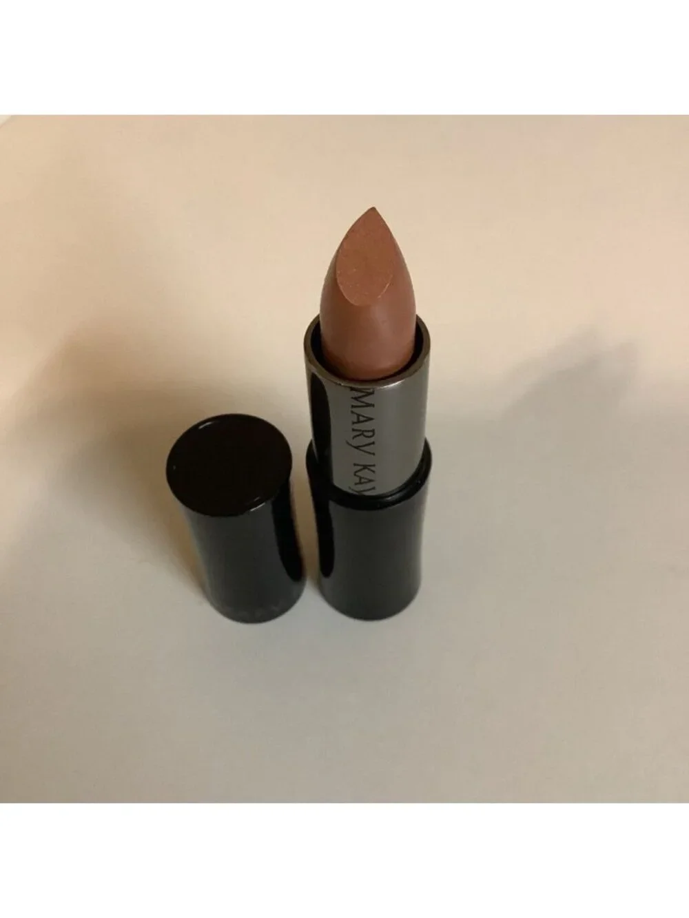 Mary Kay Creme Lipstick Tanned Discontinued Shade. New Without Box